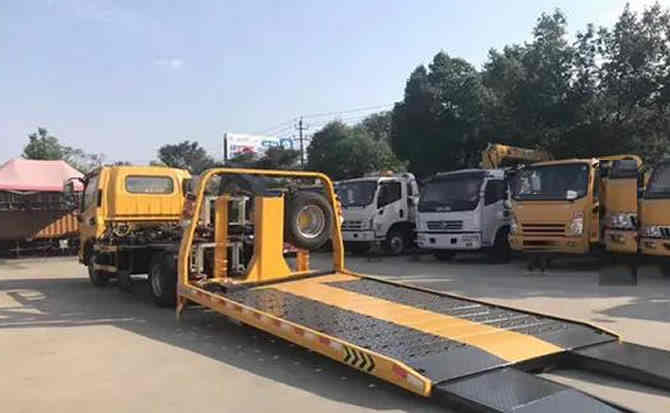 思南汽车中途维修案例